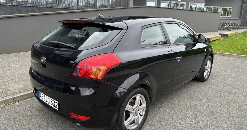 Kia Pro_cee'd cena 17700 przebieg: 175000, rok produkcji 2009 z Pruszków małe 436